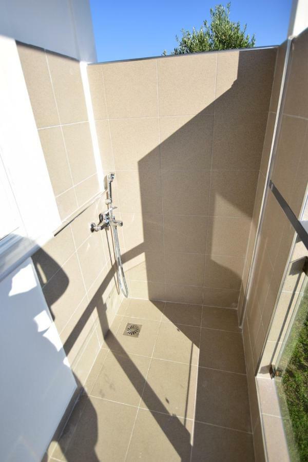 V Luxury Suites Toroni 3 Esterno foto