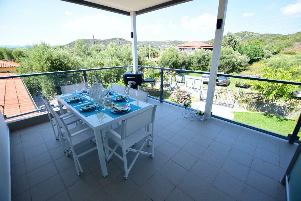 V Luxury Suites Toroni 3 Esterno foto