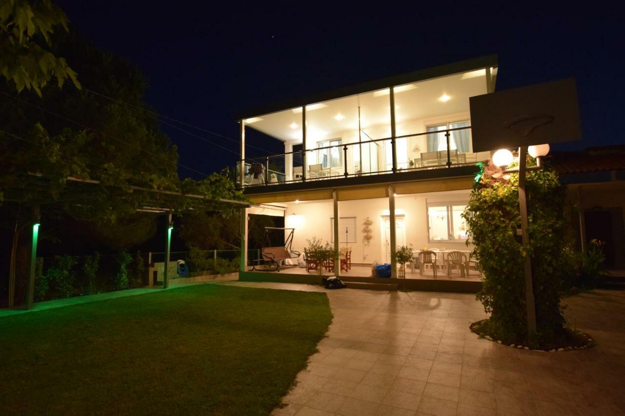 V Luxury Suites Toroni 3 Esterno foto