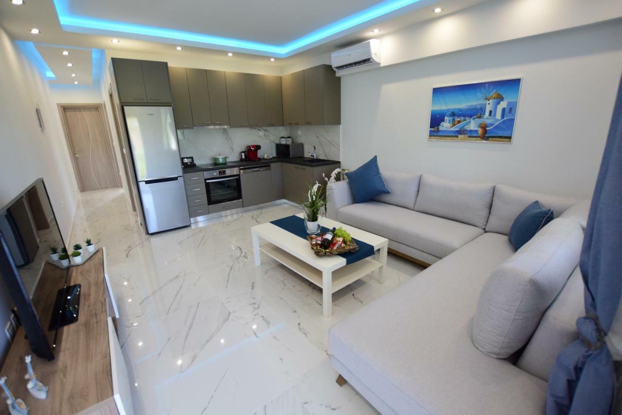 V Luxury Suites Toroni 3 Esterno foto
