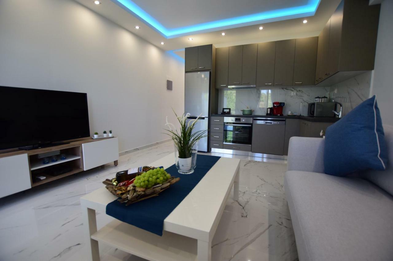 V Luxury Suites Toroni 3 Esterno foto
