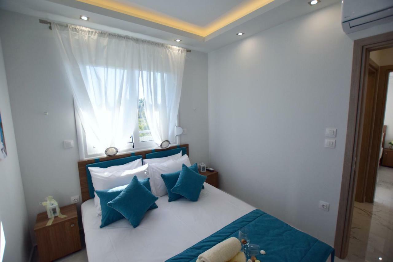 V Luxury Suites Toroni 3 Esterno foto
